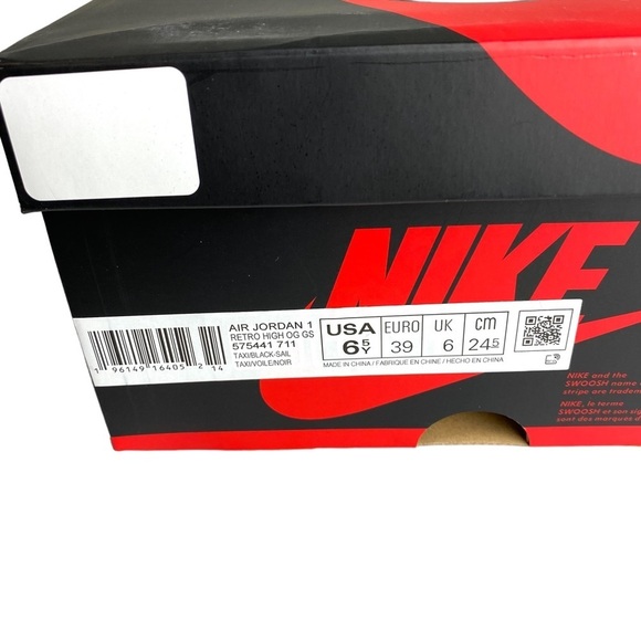 Nike Jordan 1 Kid's Retro High OG Taxi 575441 711 GS Size 6.5Y‎ New with Box - Picture 12 of 12